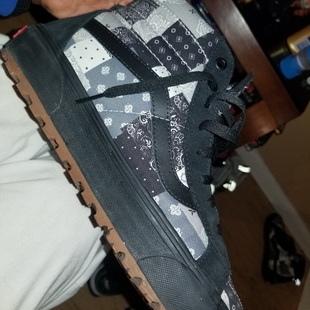 Size 10.5 vanguard custom vans blk with bandana paisley prints blk& gray mte#2